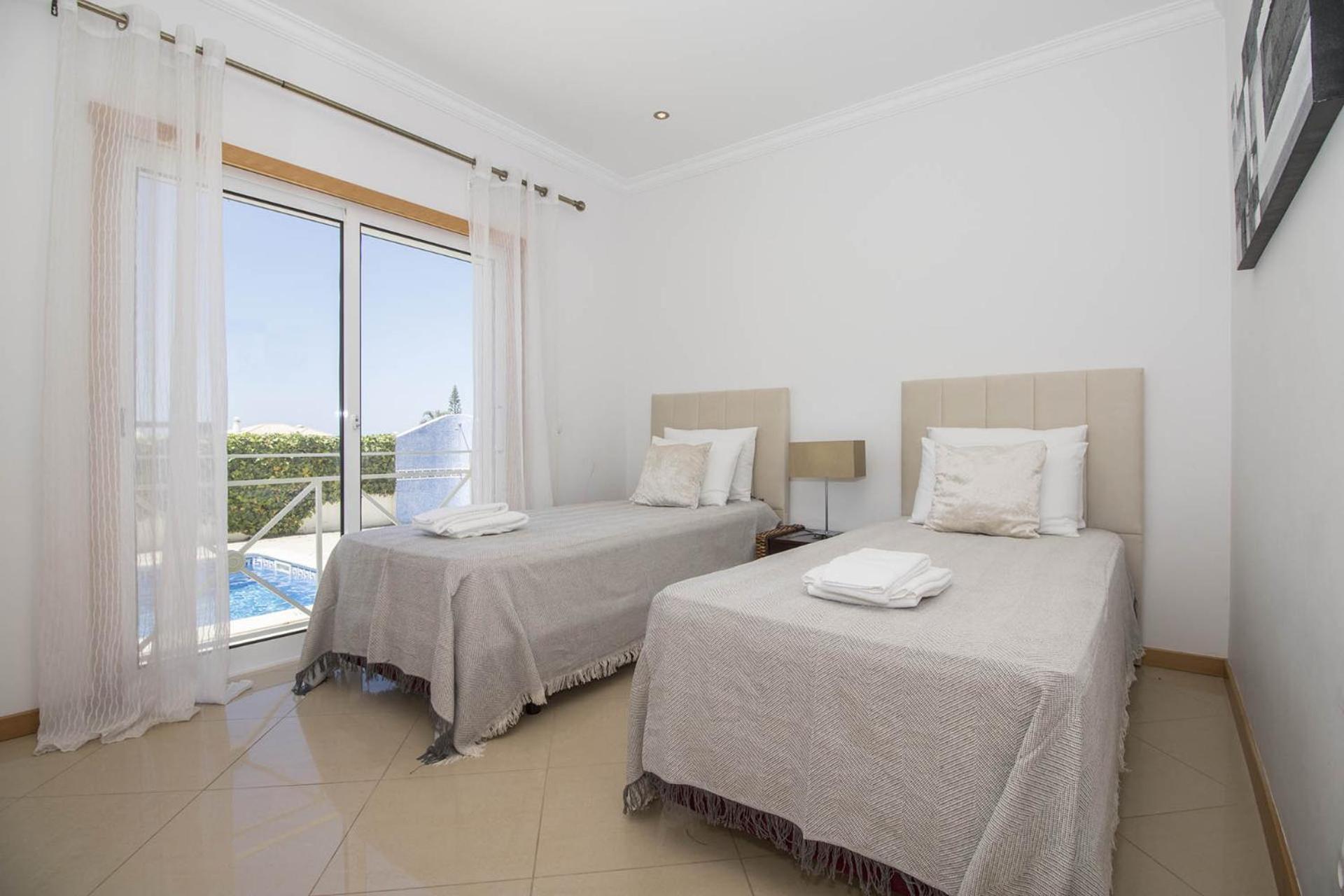 Villa Maresia Patroves ภายนอก รูปภาพ